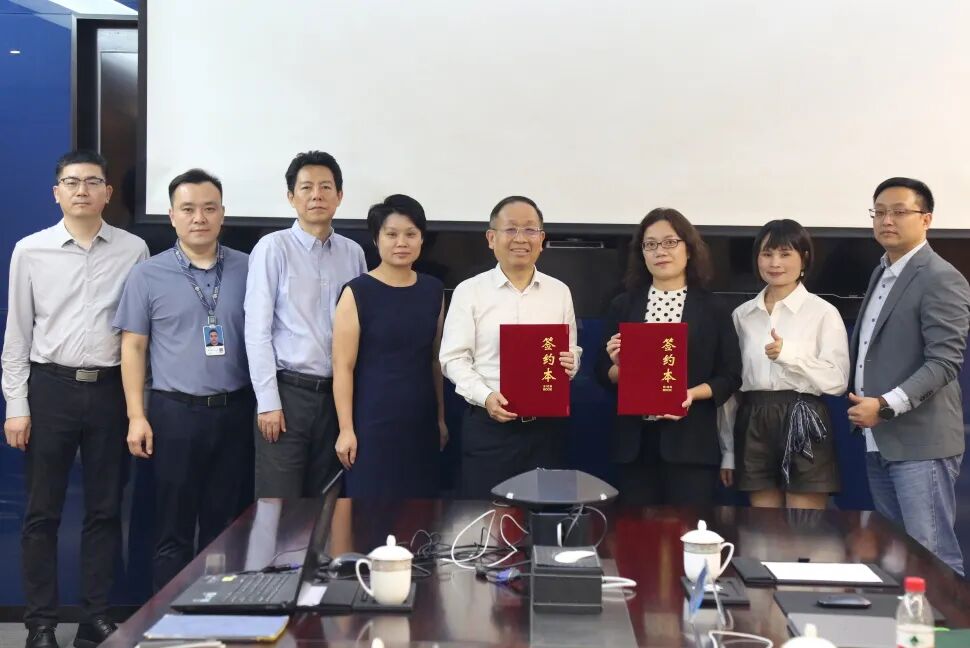 QG刮刮乐与博士Bose签订合作协议，共拓中国市场新篇章